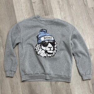 Detroit Lion Graphic Grey Sweater - Women’s